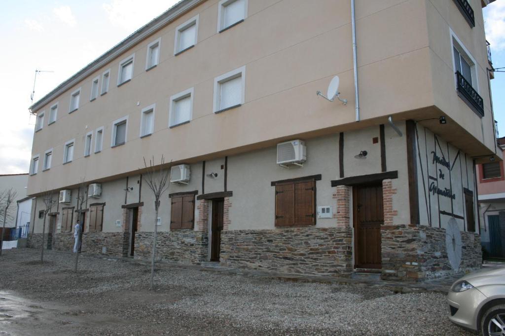 Apartamentos Posadas De Granadilla Zarza De Granadilla Eksteriør bilde